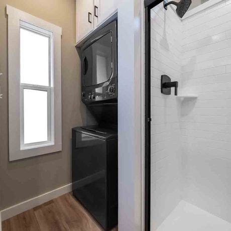 Interior view of the bathroom of a luxurious Cheaha cabin at Ocoee River Mountain Cottages